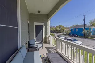 1809 31st St, Galveston, TX 77550 - Photo 2