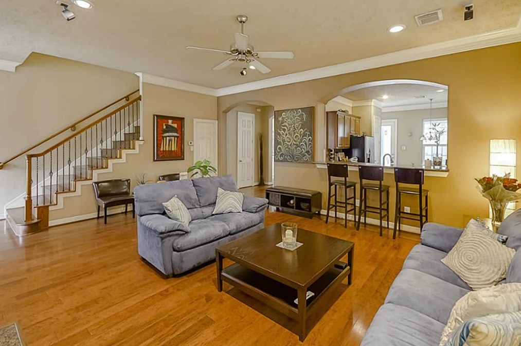 1107 Sopris Dr, Houston, TX 77077