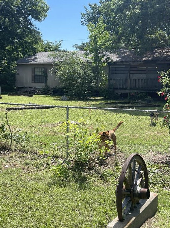 407 Pine Cir, Pinehurst, TX 77362-2592