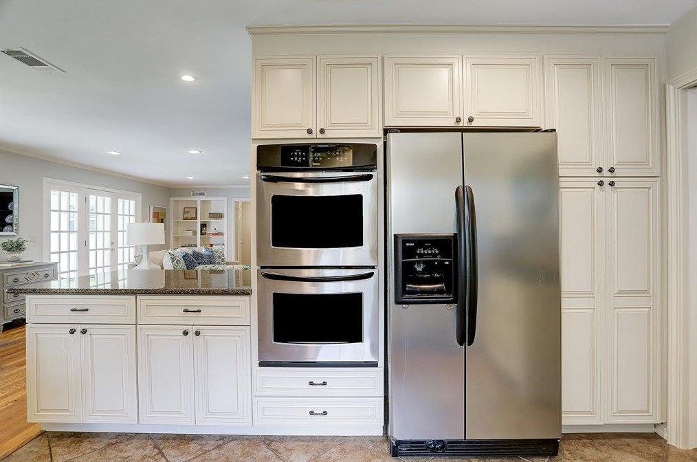 6154 Ella Lee Ln, Houston TX  77057-4402 exterior