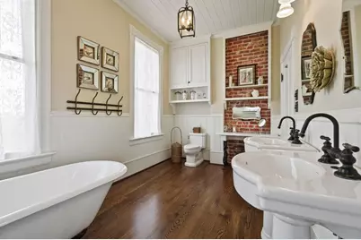 1601 Ball, Galveston, TX 77550 - Photo 10