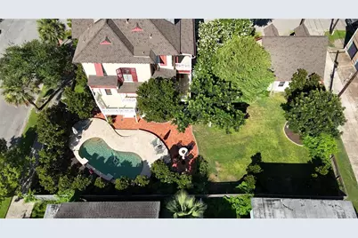 1601 Ball, Galveston, TX 77550 - Photo 38