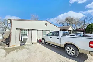 1502 1/2 Jenkins Rd, Pasadena, TX 77506 - Photo 2