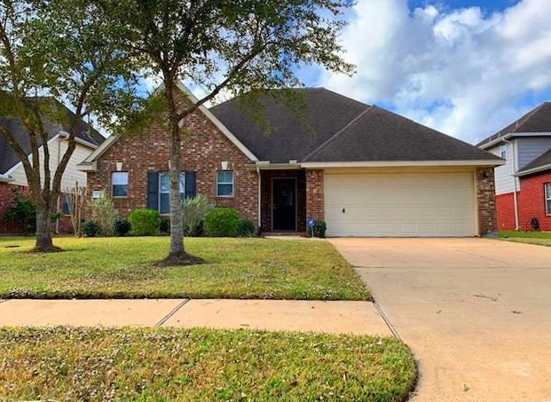 2239 Waxwing Dr, League City, TX 77573