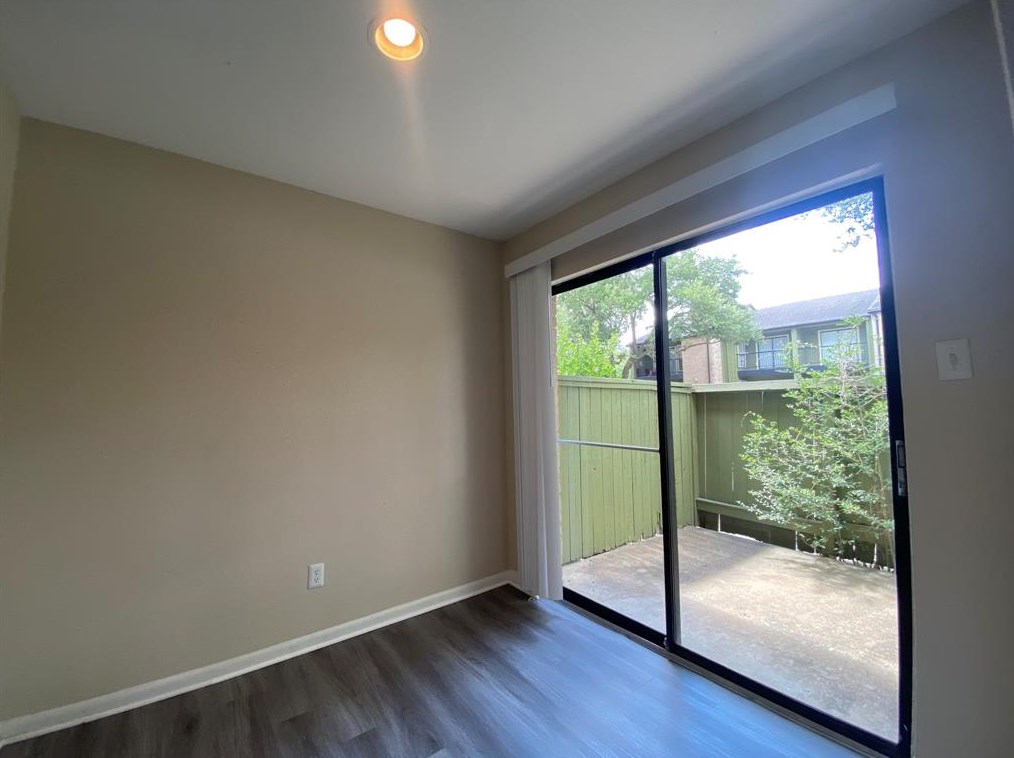 2851 Wallingford Dr #1305, Houston, TX 77042