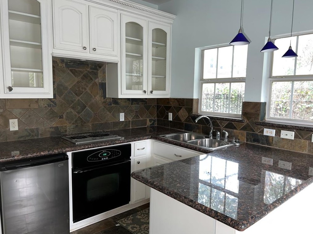 907 Morton St, Richmond TX 77469-3076 exterior