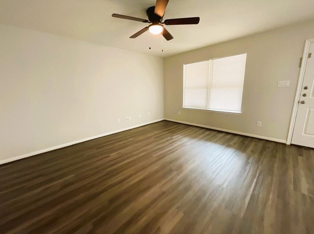 8005 Talton St, Houston TX  77028-1435 exterior