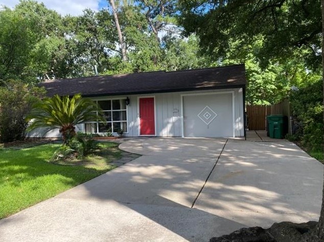 2111 Chippendale Rd, Houston, TX 77018