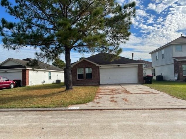 7710 American Holly Ct, Cypress TX  77433-1680 exterior