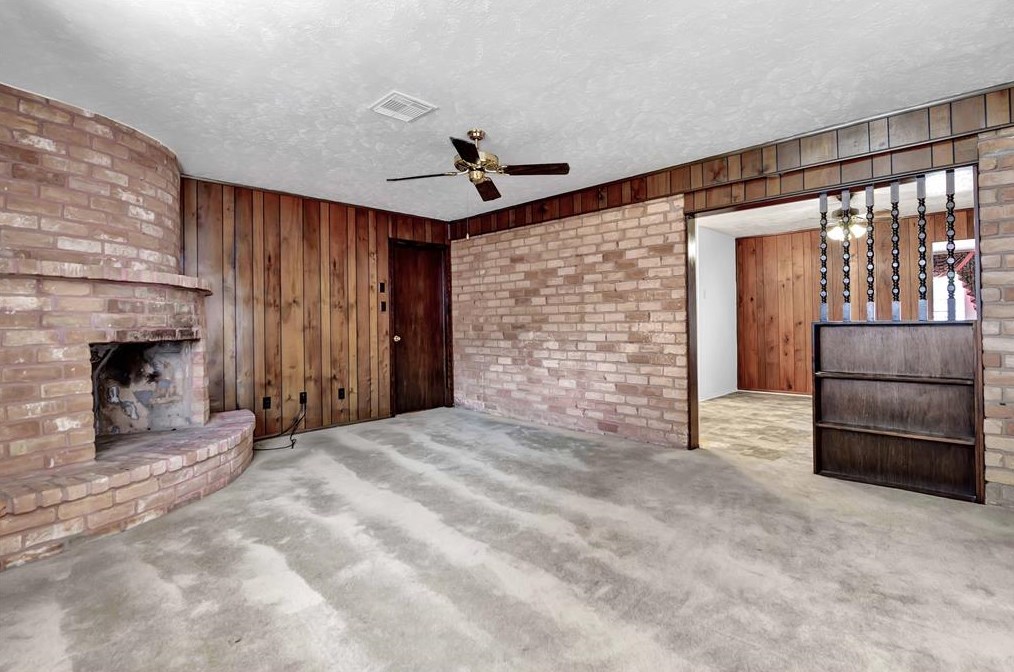 14842 Dogwood Tree St, Houston TX  77060-5038 exterior