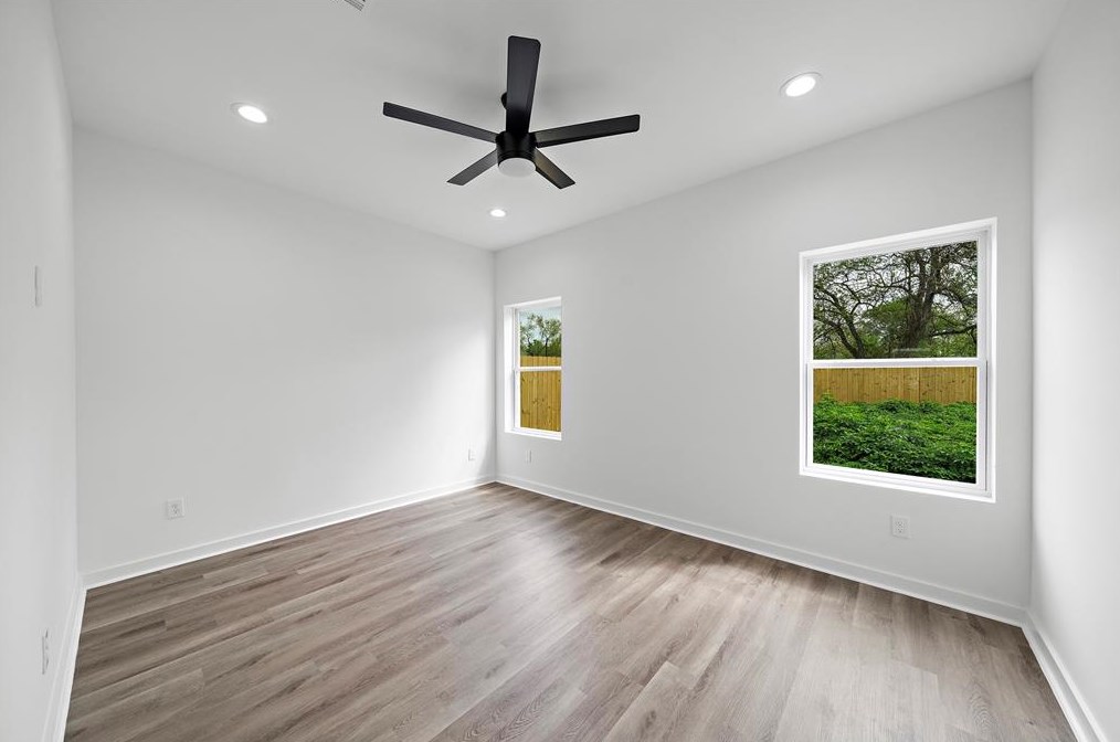 8402 Double Ave, Houston TX  77088-6120 exterior