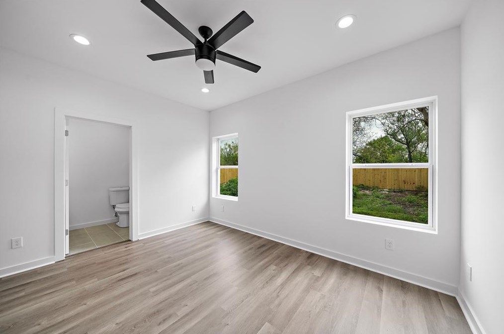 8402 Double Ave, Houston TX  77088-6120 exterior