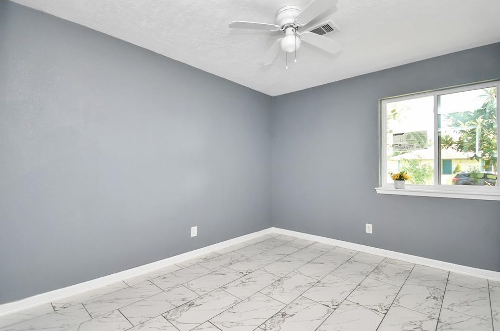 12031 Sharpcrest, Houston TX  77036-6133 exterior