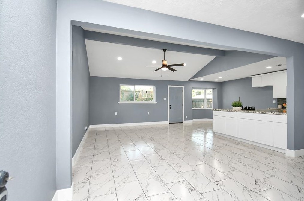 12031 Sharpcrest, Houston TX  77036-6133 exterior