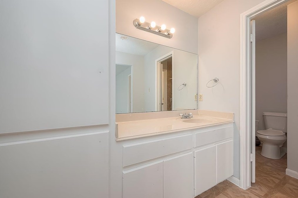 15103 Grv Gdn Dr, Houston TX  exterior