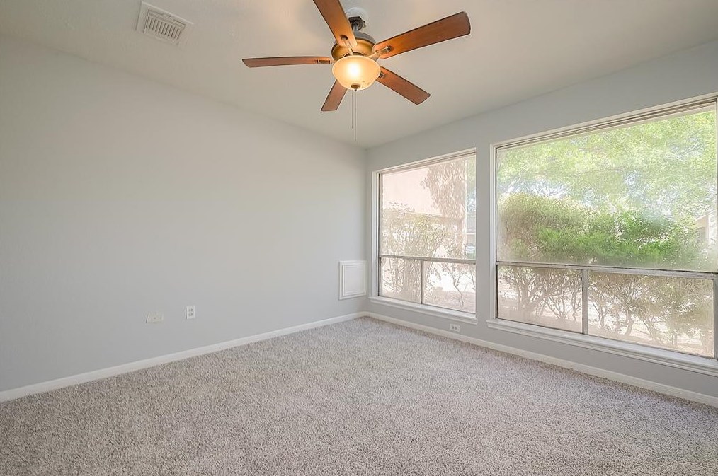 15103 Grv Gdn Dr, Houston TX  exterior