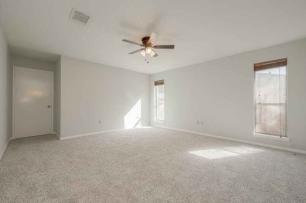 15103 Grv Gdn Dr, Houston TX  exterior