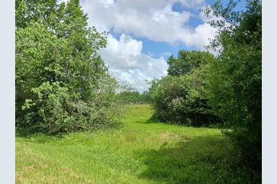 00 Cahill, Angleton, TX 77515 - Photo 1