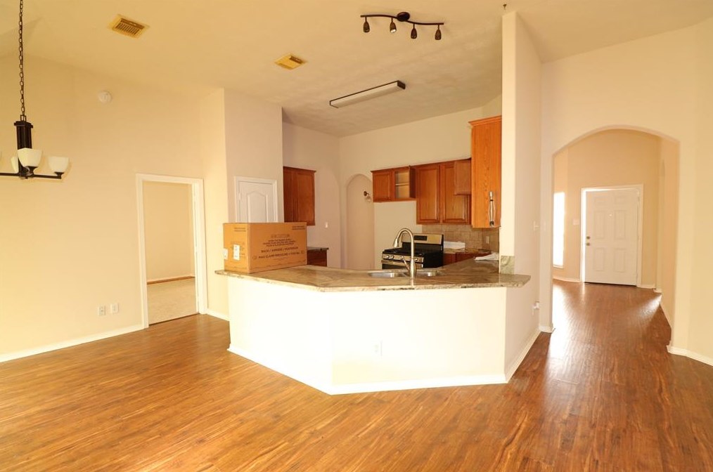 5231 Sherilynn Dr, Spring, TX 77373-7599