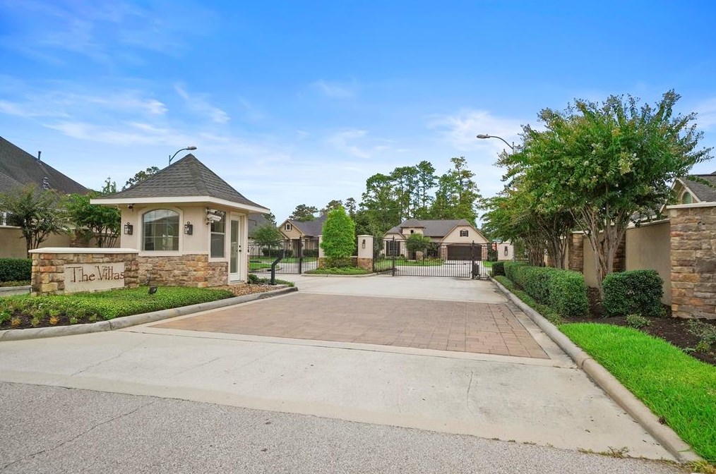 7502 Nantucket Point Ln, Spring, TX 77389-2402