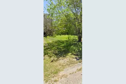 913 Chestnut Street, La Marque, TX 77568 - Photo 6