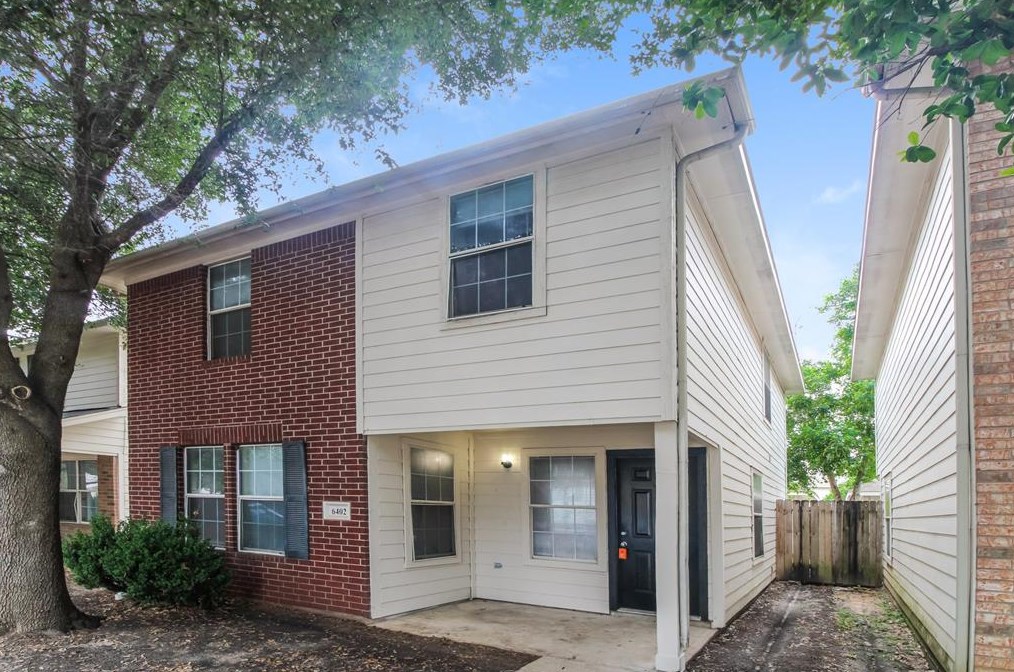 6402 Mountain Pines Ln, Katy, TX 77449
