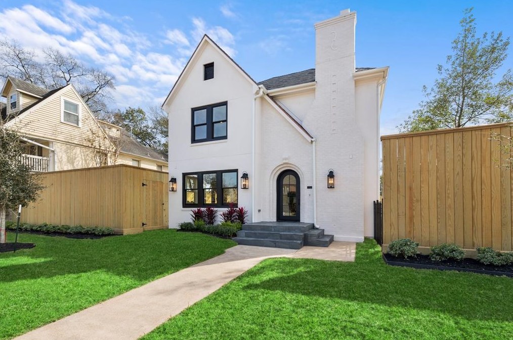2147 Colquitt, Houston TX  77098-3310 exterior