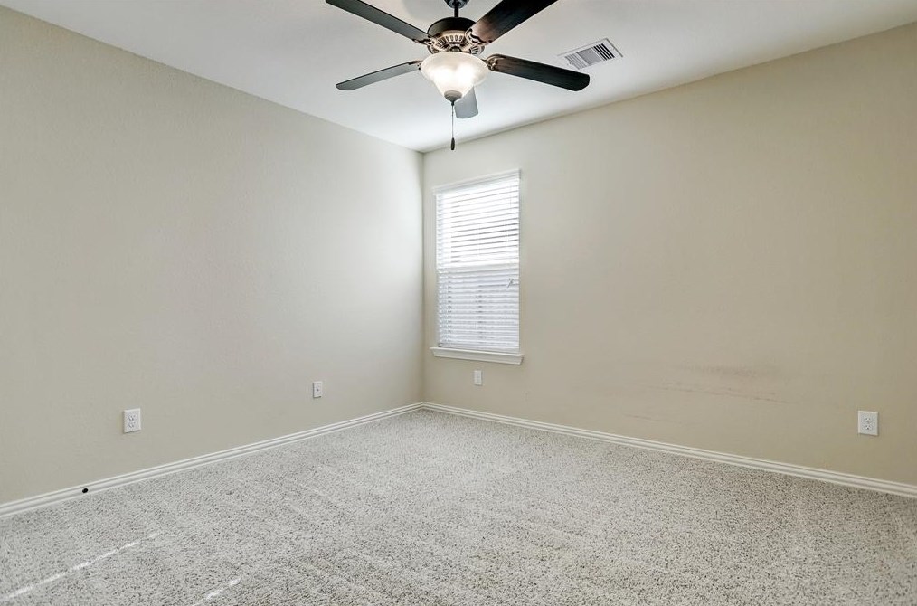 1519 Tyler Pt Ln, Houston TX  77089-1453 exterior