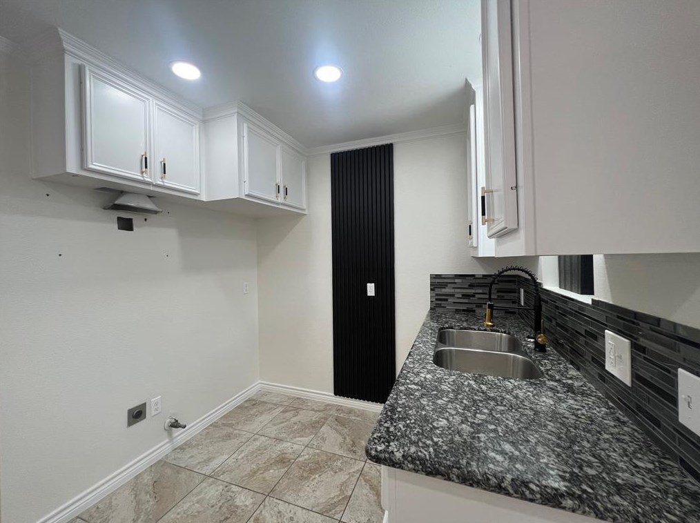 4926 Wilmington St, Houston TX  77033-4133 exterior