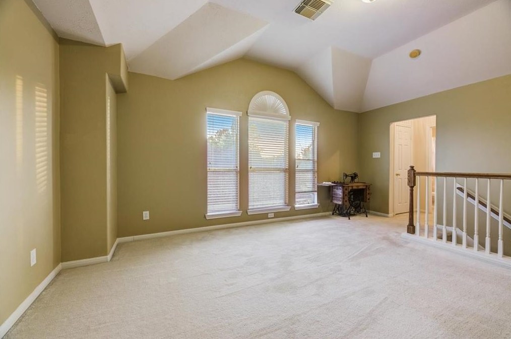 9102 Sunny Rdg Dr, Houston TX  77095-6519 exterior