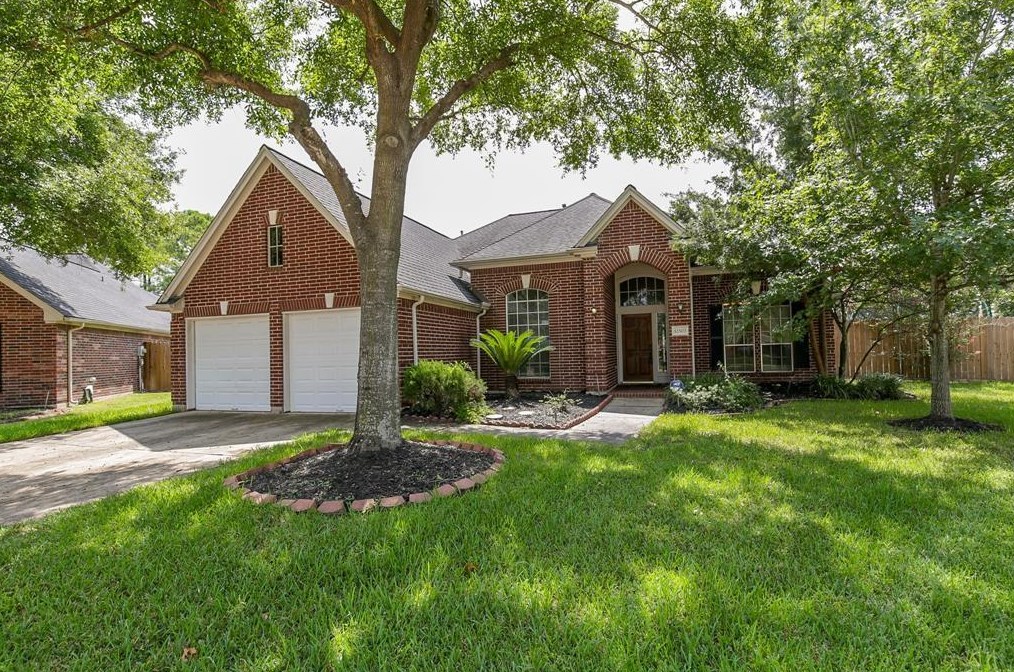 12503 Castlestone Dr, Houston, TX 77065
