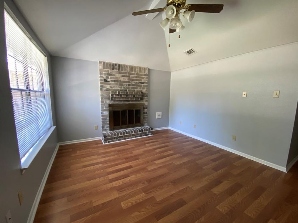 2714 Sherwood Hollow Ln, Humble, TX 77339-1041