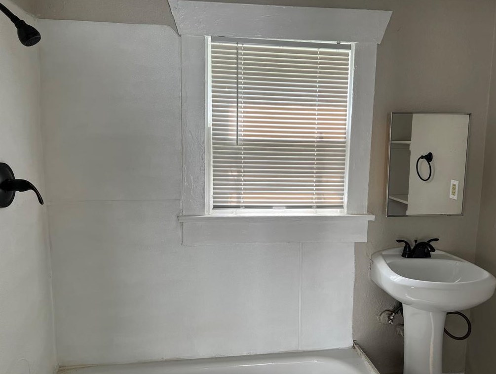 3109 Anita St, Houston TX  77004-3408 exterior