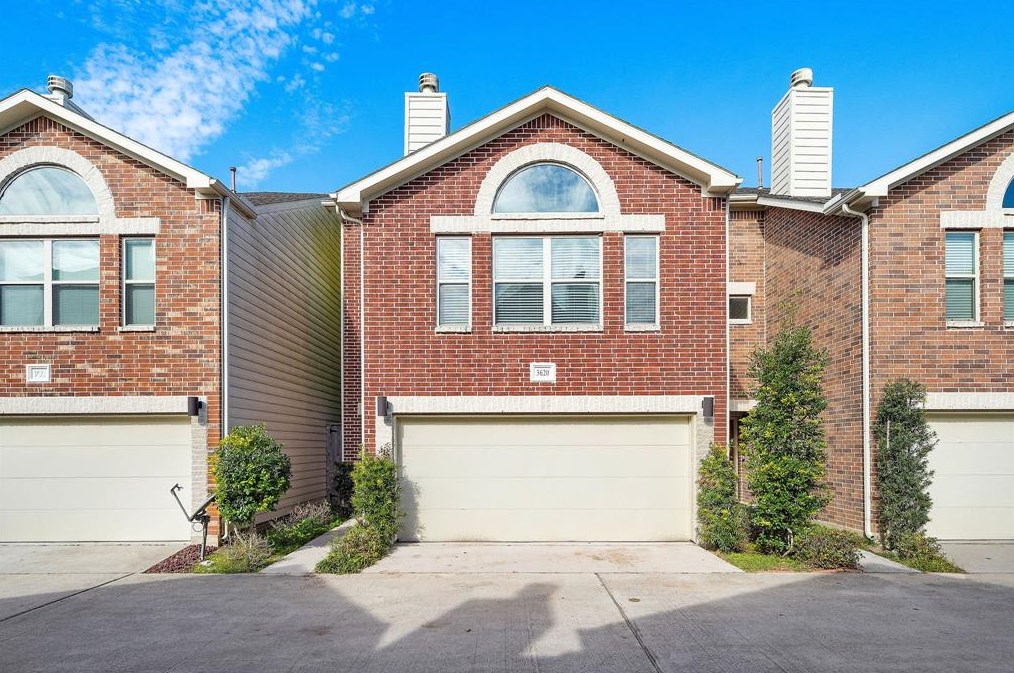 3620 Main Plaza Dr, Houston, TX 77025