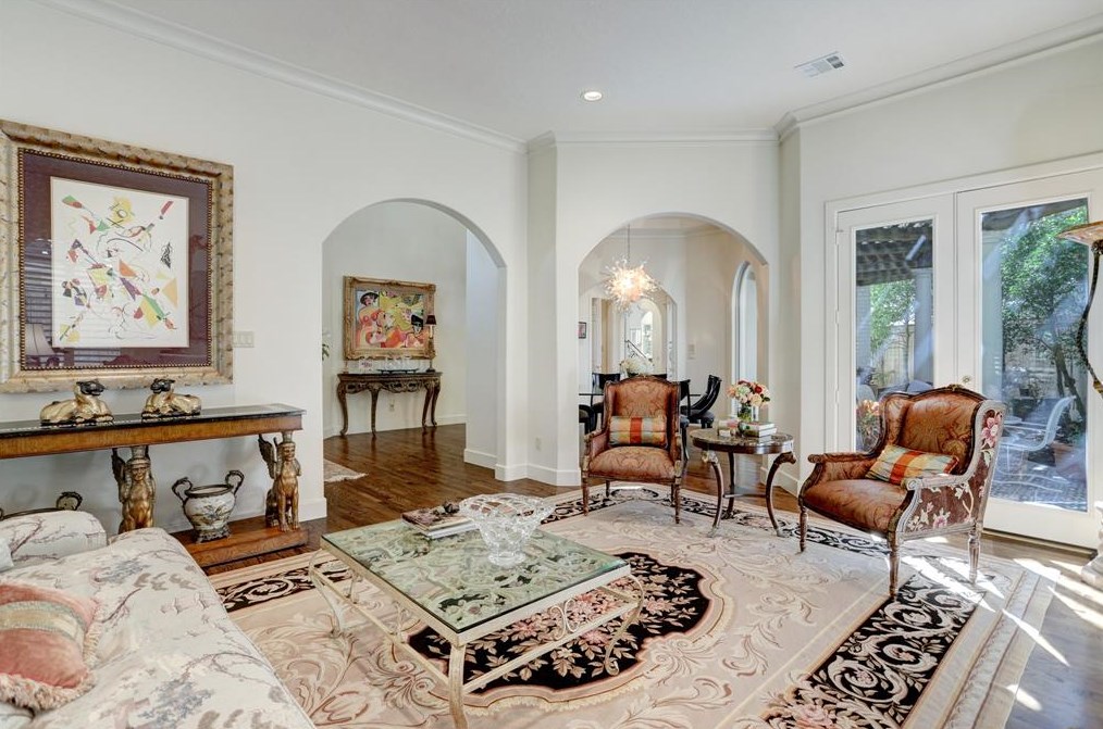31 Terrace Dr, Houston TX  77007-7037 exterior