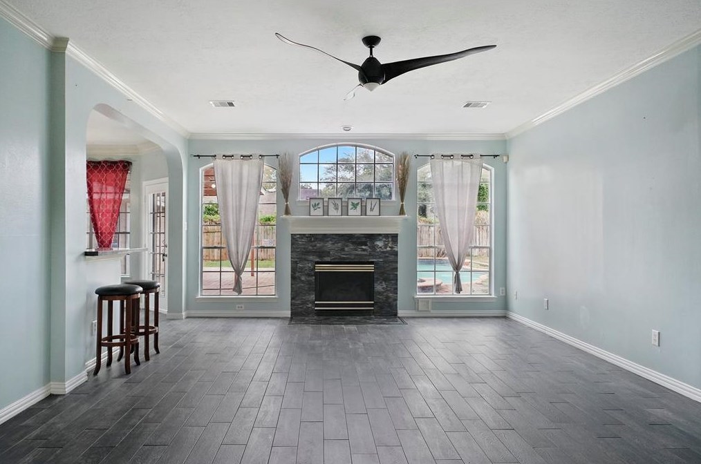 14710 San Luis Rey Dr, Houston TX  77083-4515 exterior