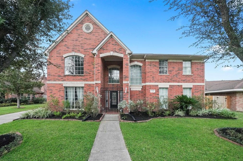 14710 San Luis Rey Dr, Houston TX  77083-4515 exterior
