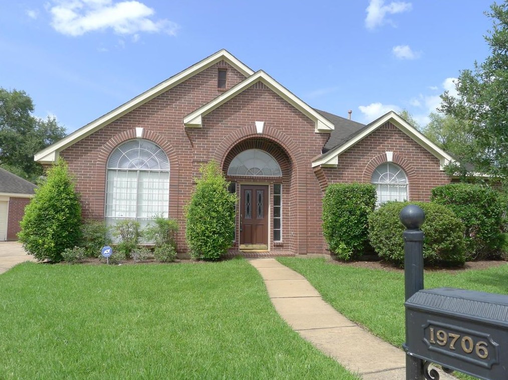19706 Heatherwood Park Cir, Houston, TX 77094