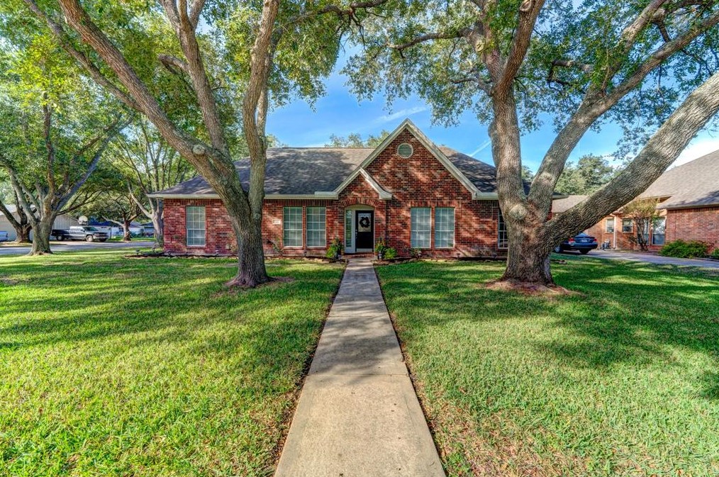 1101 Bartlett Rd, Katy, TX 77493-1801