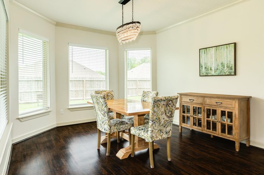 101 Poppy St, Richwood TX  77566-3109 exterior