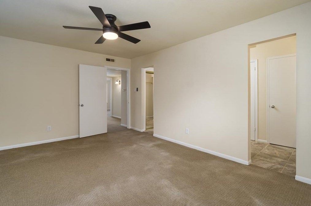 14333 Memorial Dr, Houston TX  77079-6743 exterior