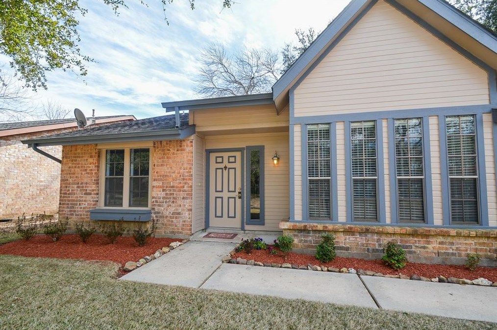 3324 Cannon Pass Ct, Sugar Land, TX 77478