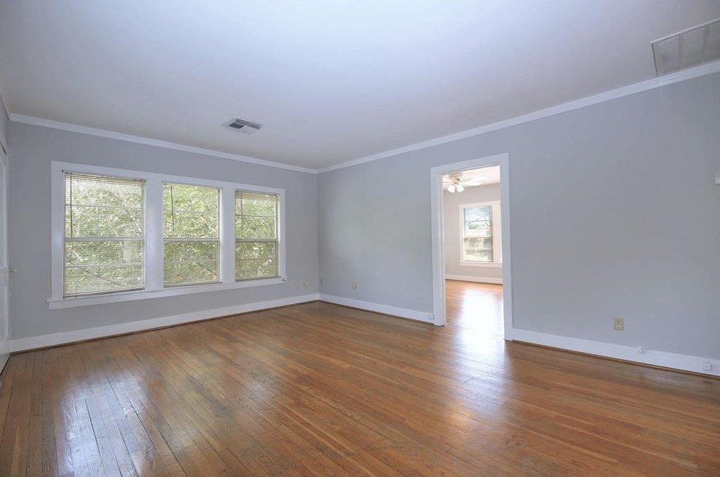 1702 Park St, Houston TX  77019-5706 exterior