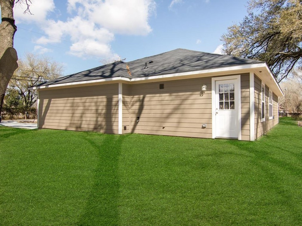 13603 Monarch Rd, Houston TX  77047-2012 exterior