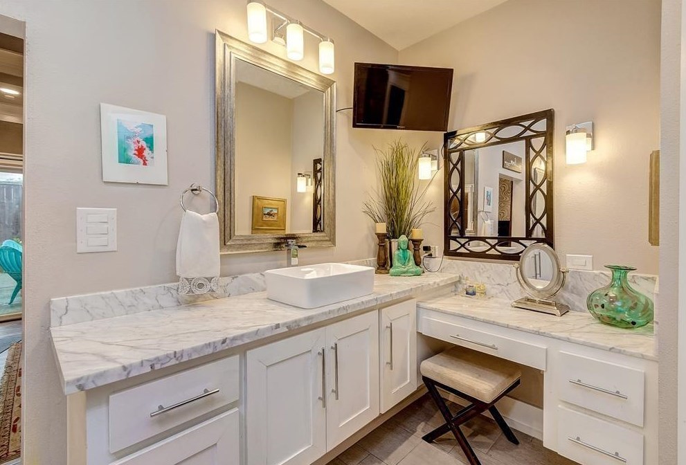 4211 Marlborough Dr, Houston TX  77092-7524 exterior