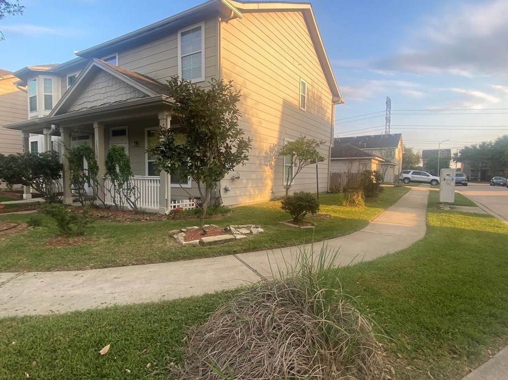 16835 Libson Falls Dr, Houston, TX 77095-5471