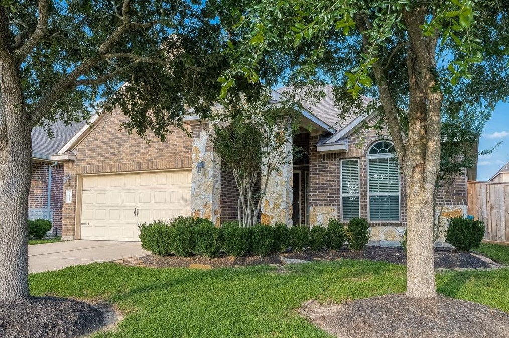 11706 Palmanova Dr, Richmond, TX 77406