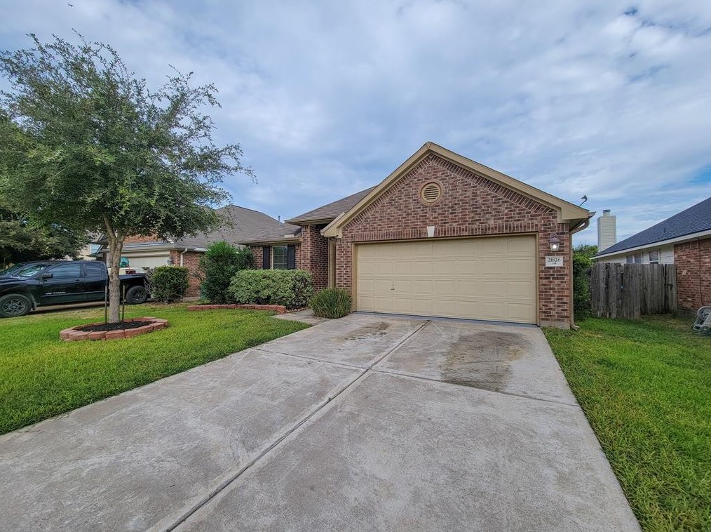 21826 Saragosa Pond Ln, Spring TX  77379-6687 exterior