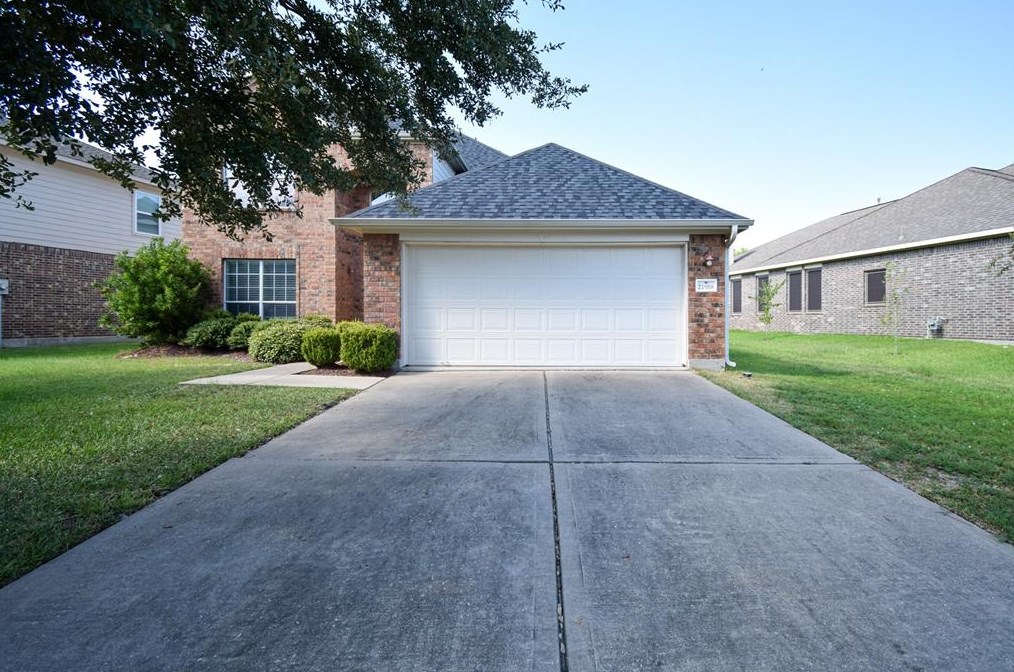 21918 Field Green Dr, Cypress, TX 77433-6105
