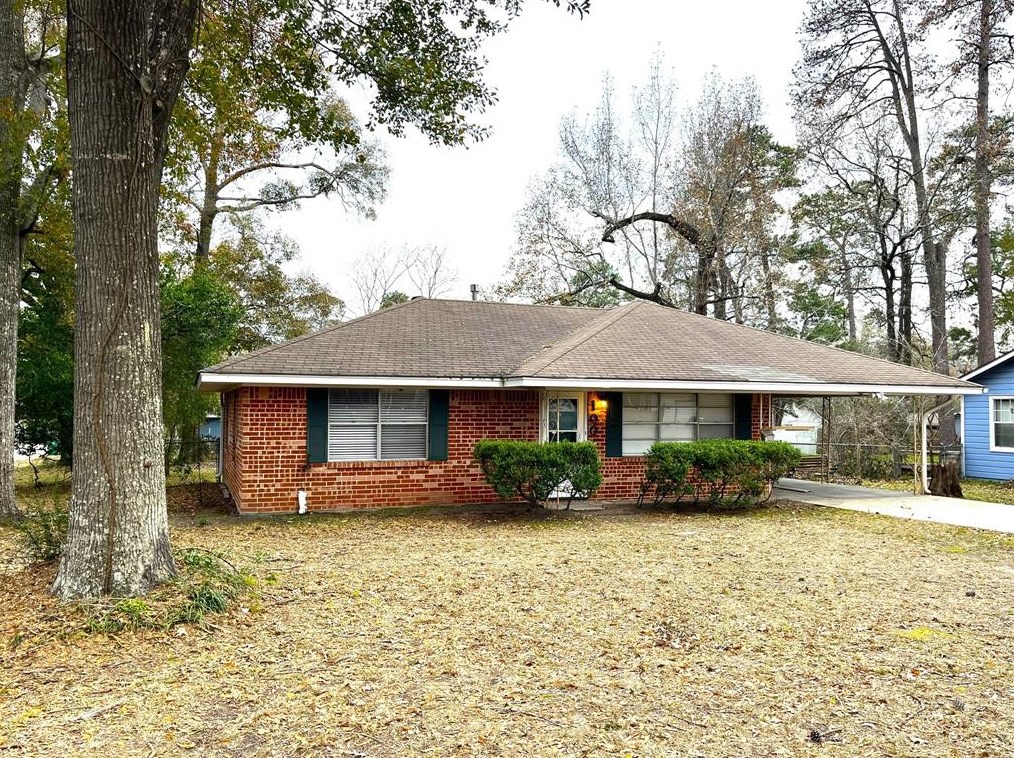 1001 Cowan Ave, Conroe, TX 77301